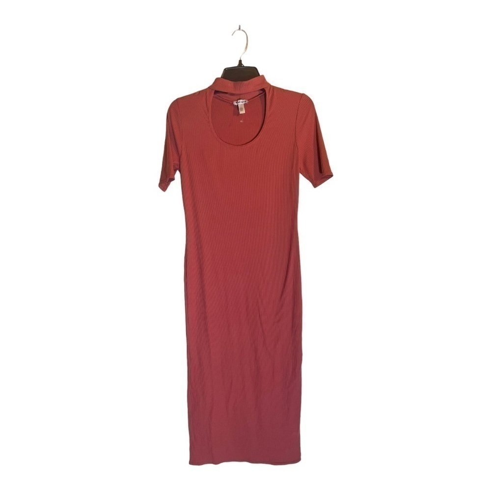 LOVE Ady NECK CUTOUT RIB KNIT DRESS